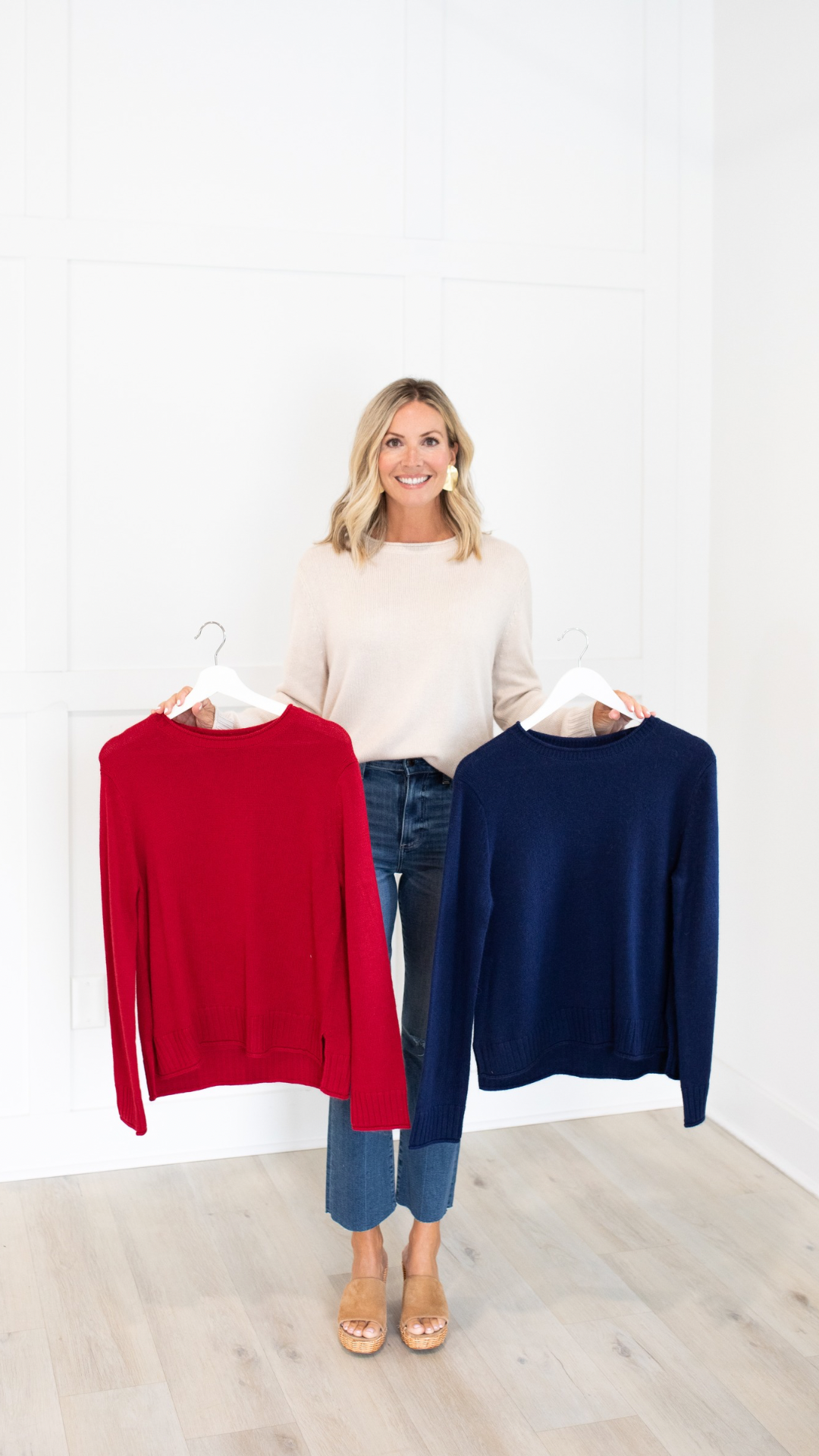 Crewneck Knit Sweater in Red