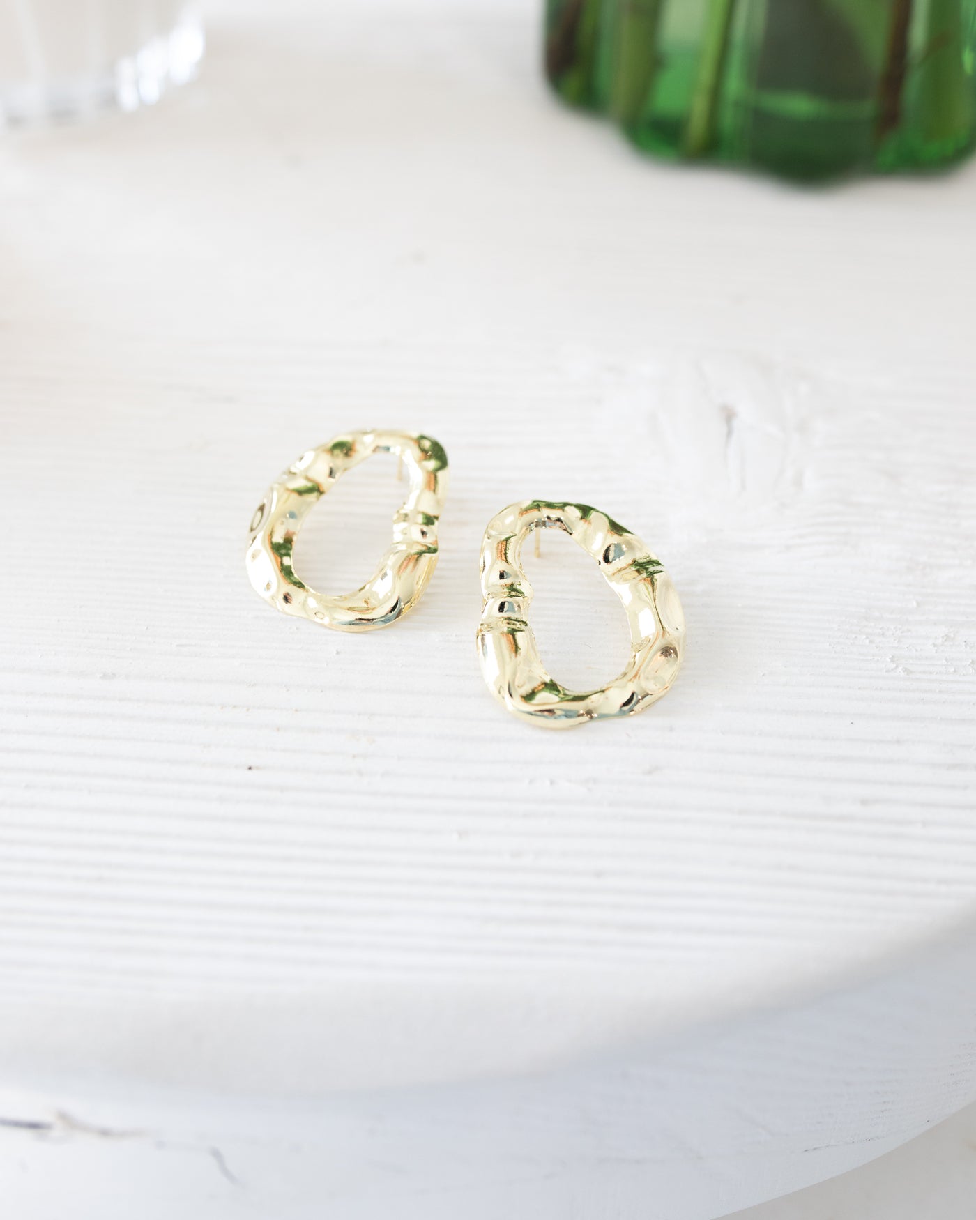 Wavy 18K Gold Studs