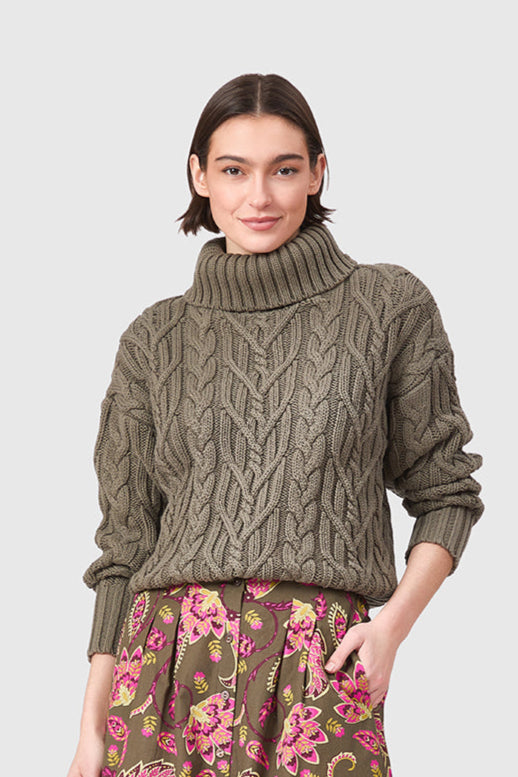 Cable Knit Turtleneck in Pine