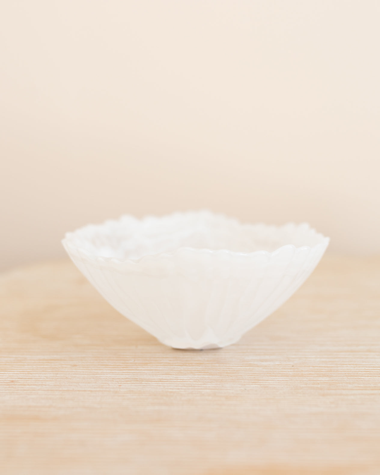 5.5" Alabaster Bowl in White
