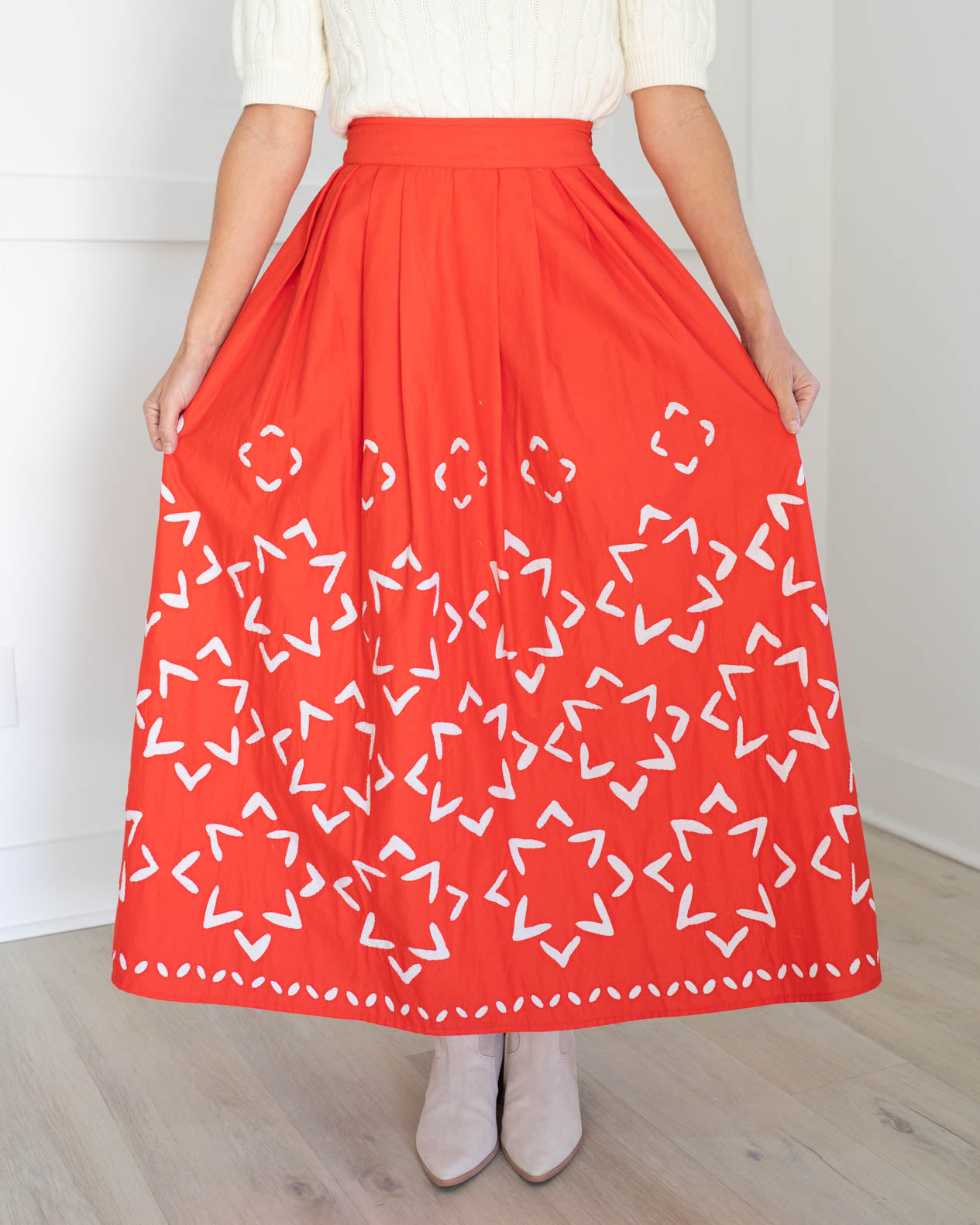 Red with White Applique Skirting