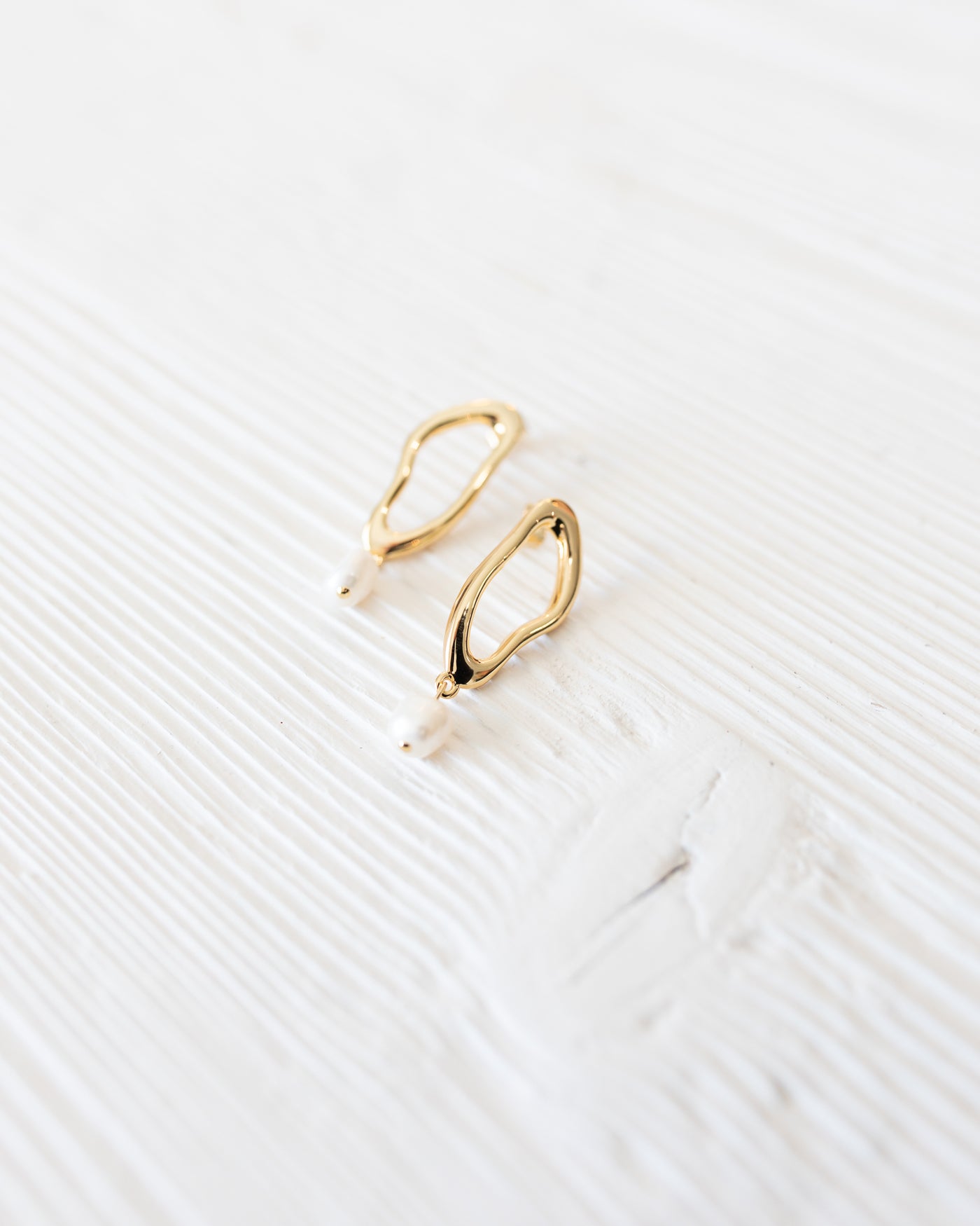 Gold Open Circle Freshwater Pearl Earrings