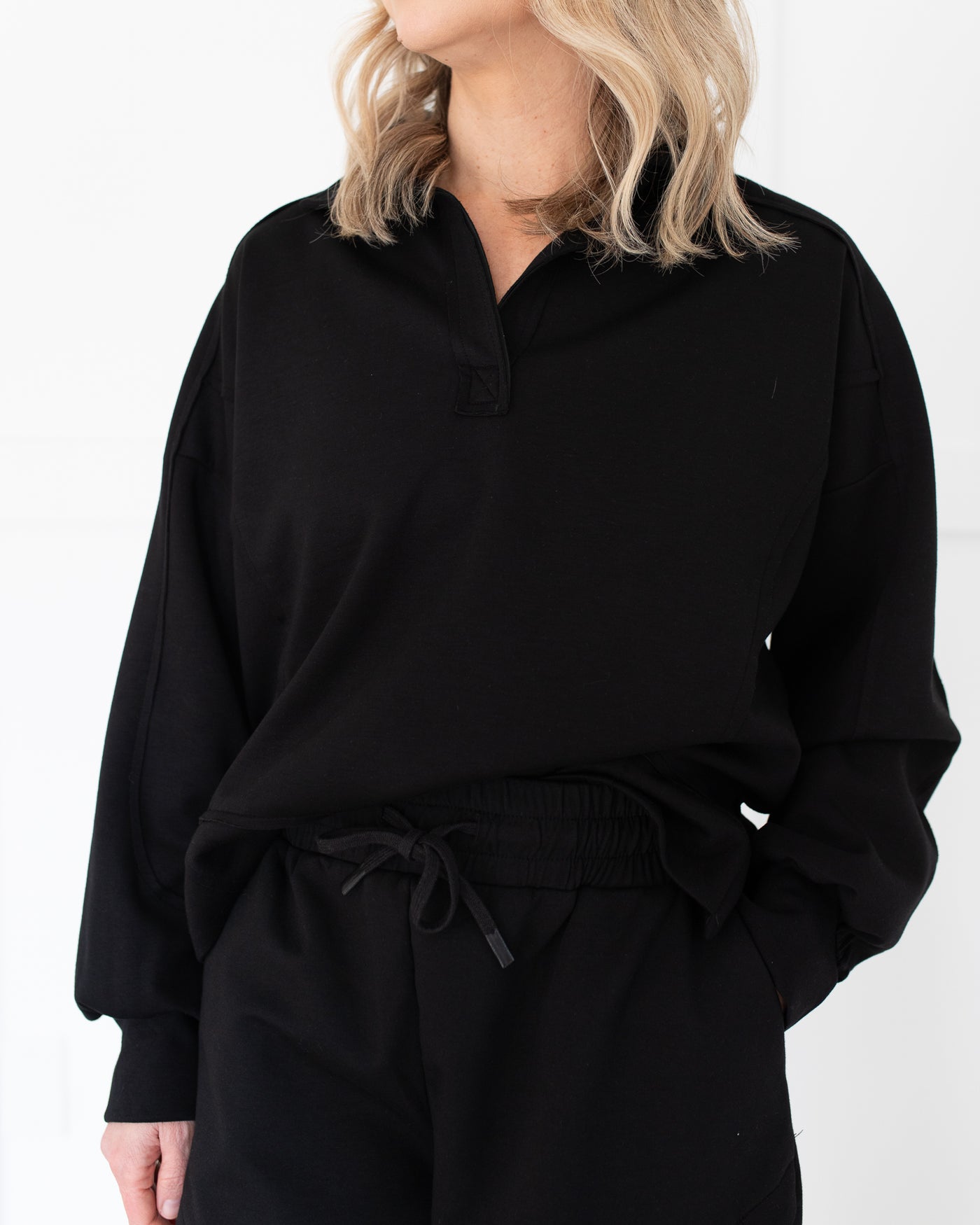 Lightweight Black Collared Sweatshirt