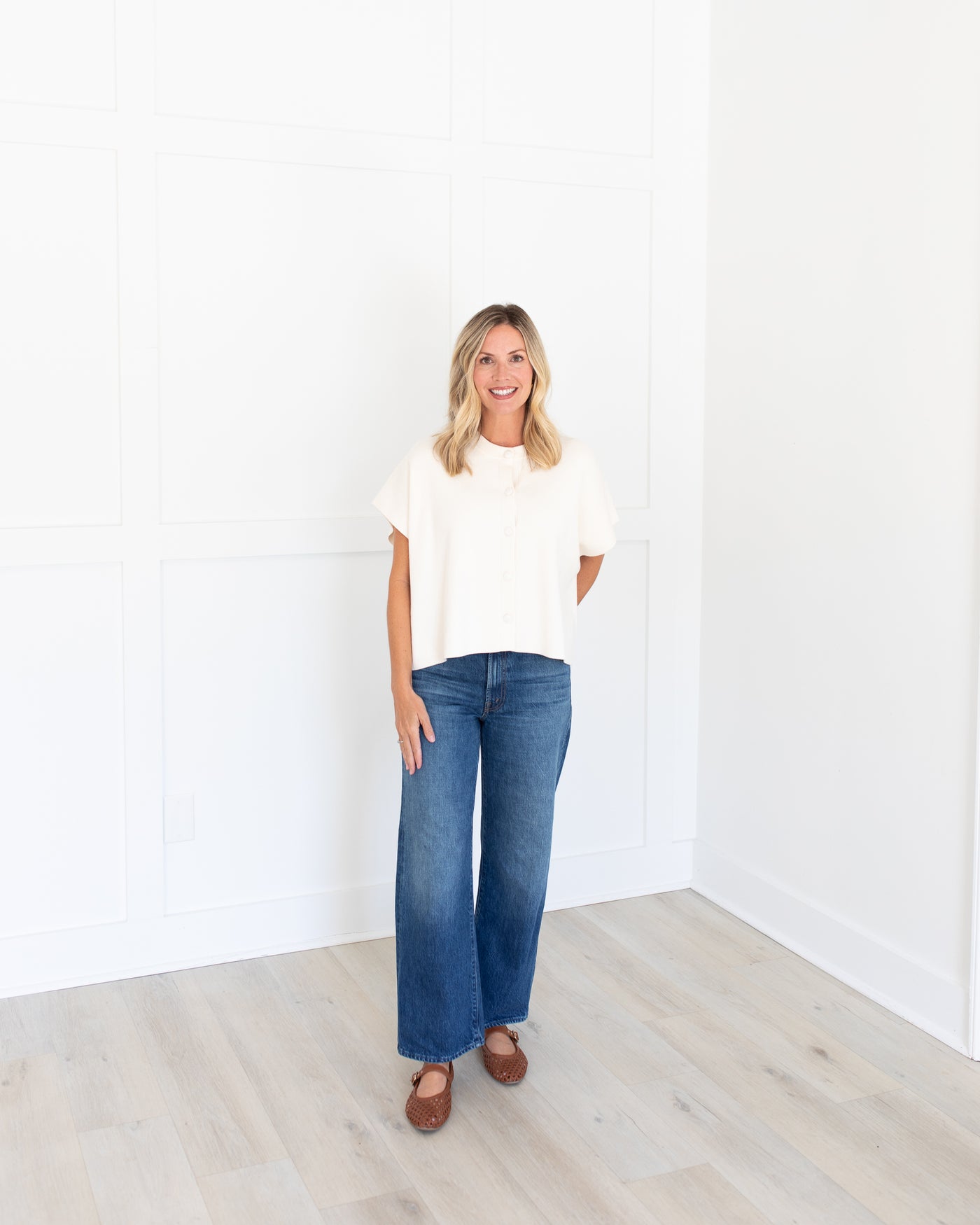 Ivory Knit Soft Short Sleeve Sweater w/Buttons