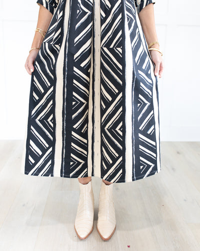 STELLA MIDI DRESS in black and tan
