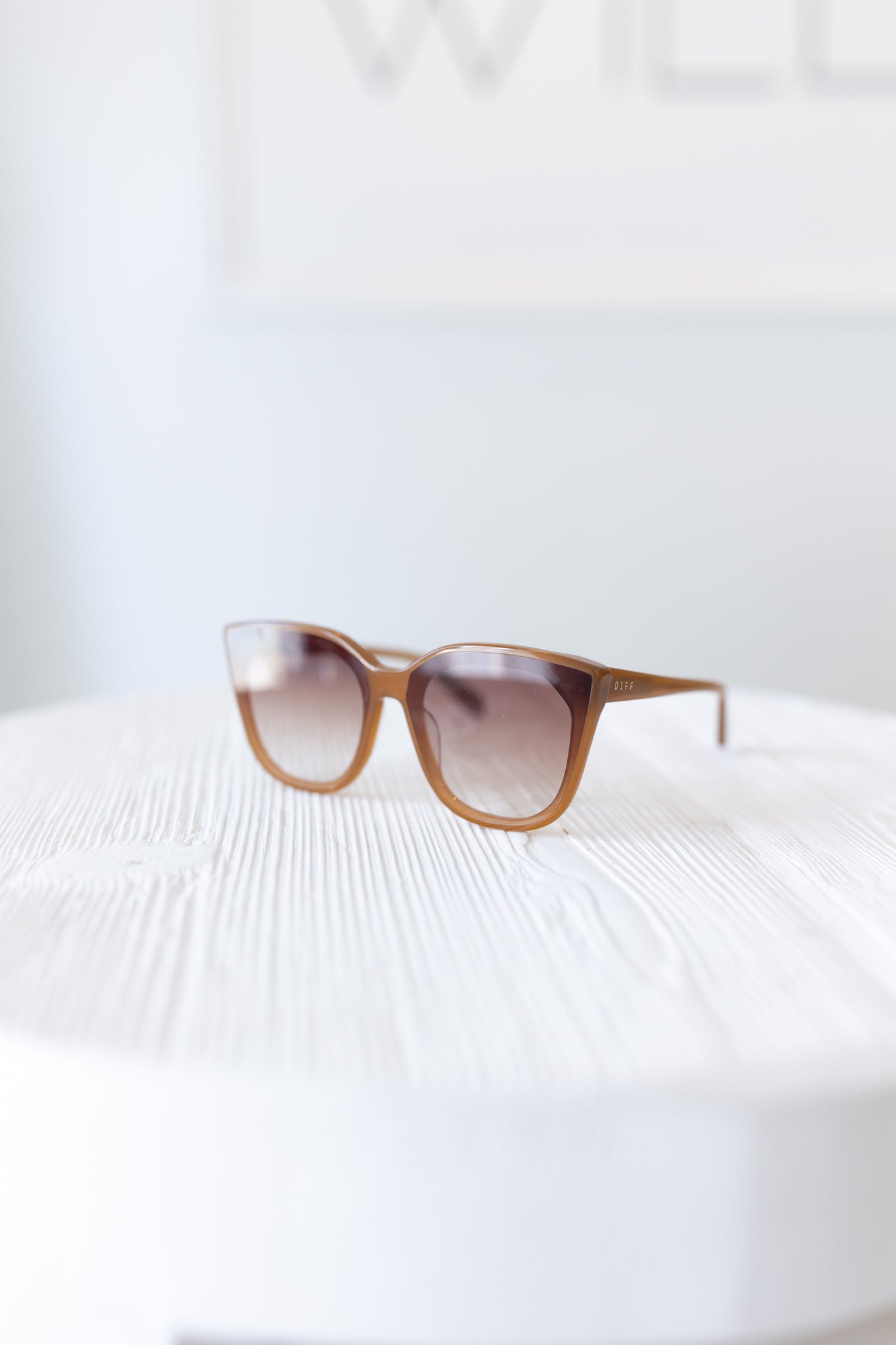 Gjelina Caramel + Brown Gradient Sunglasses by DIFF