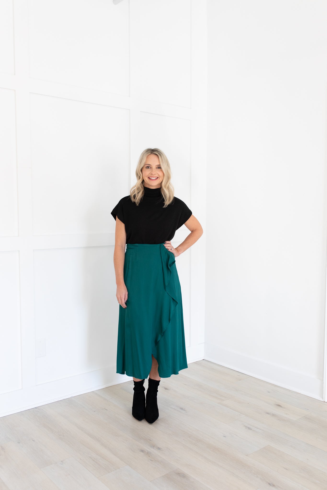 Regina Midi Skirt in Forest Green