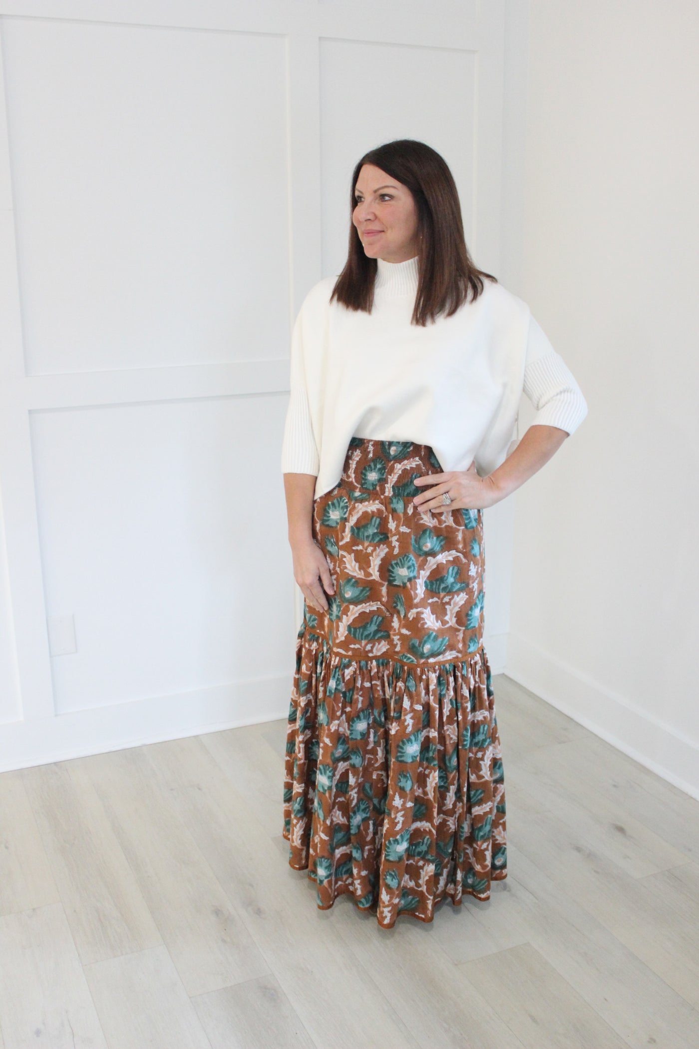 Devere Skirt in Large Brown Floral