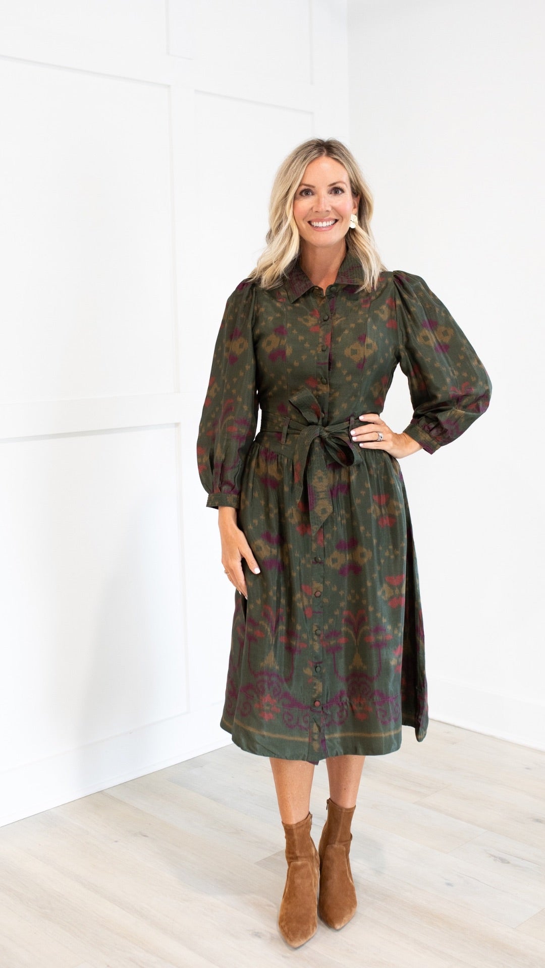 Lulu Midi Dress in La Dame Vert Olive