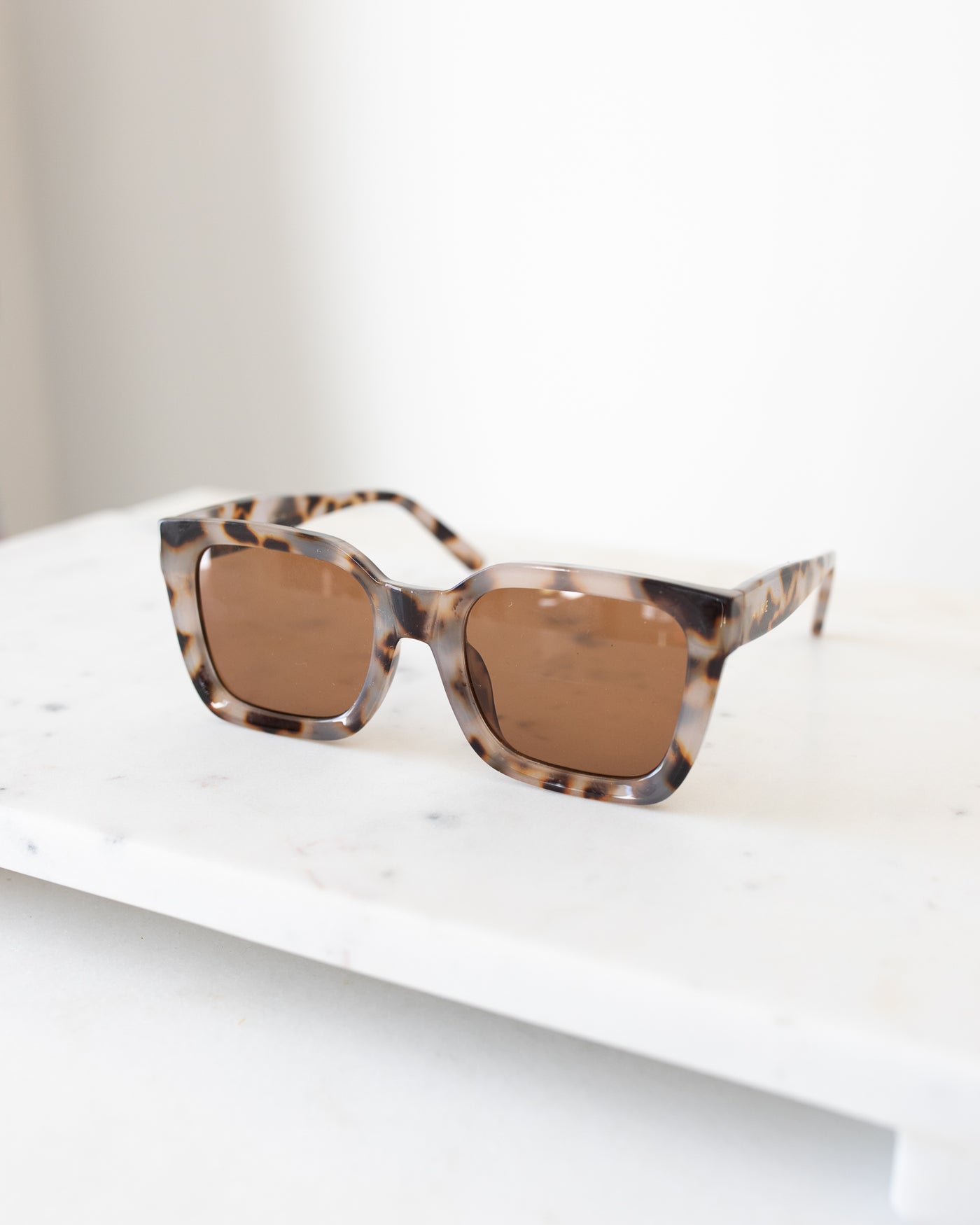 Abstraction Tortoise Shell Sunglasses in Cookie