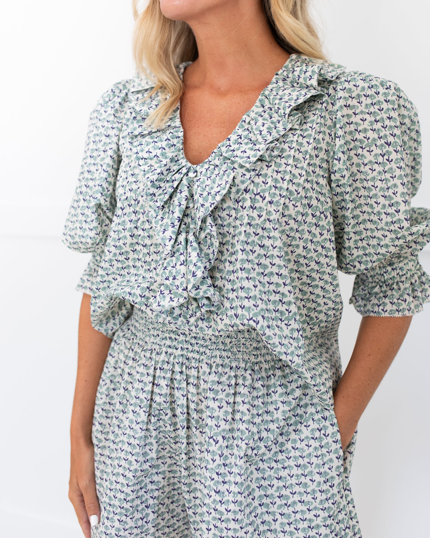 Imogen Blouse in Ditsy Floral