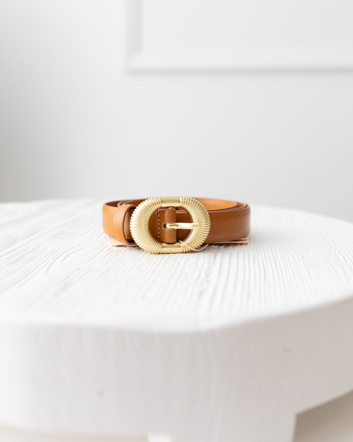 Walnut Brown Leather Belt with Ribbed Texture Gold Buckle