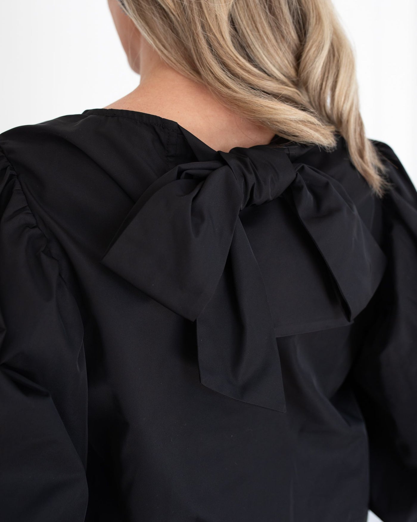 Black Bow Back Balloon Sleeve Top