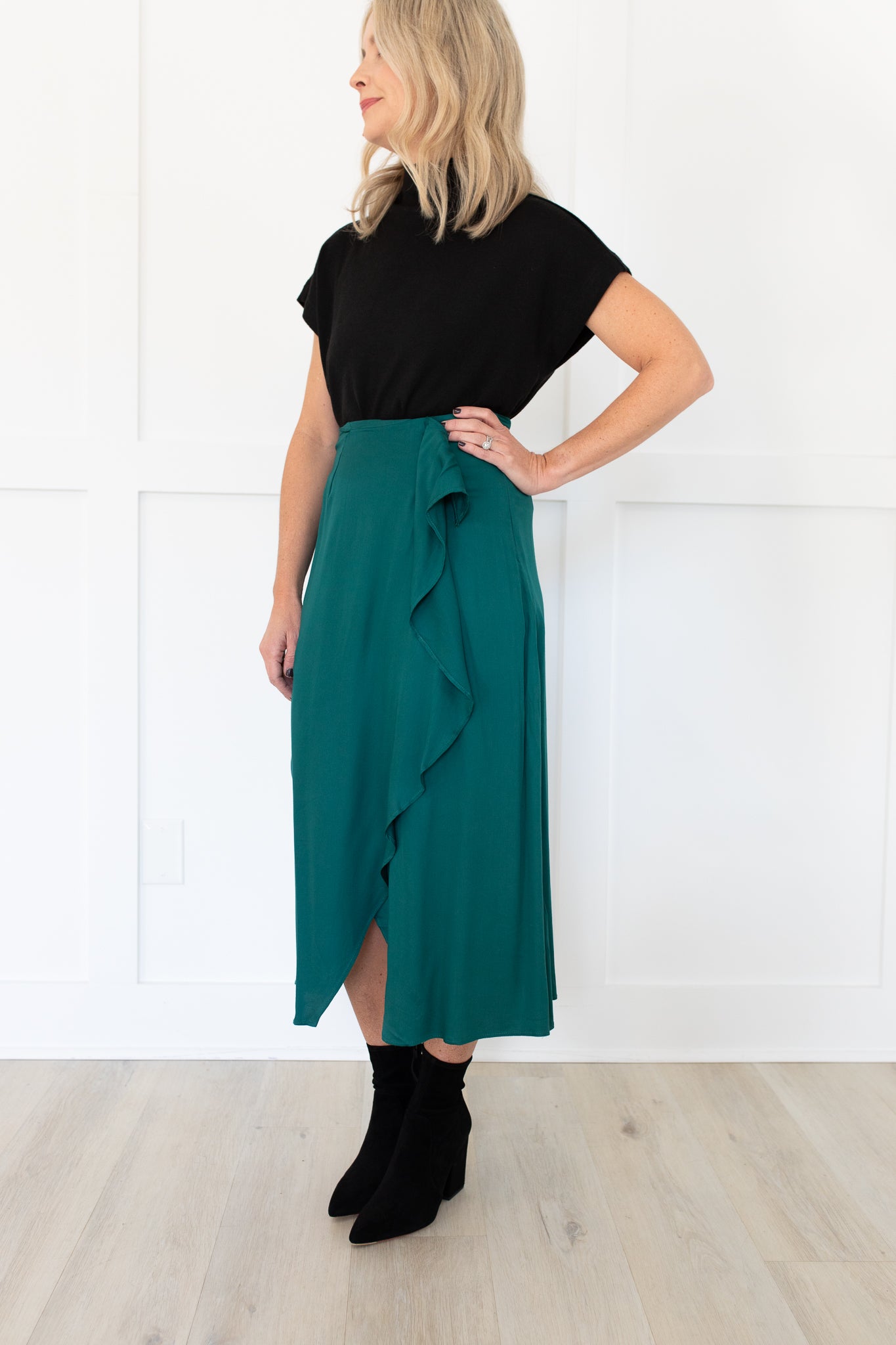 Regina Midi Skirt in Forest Green