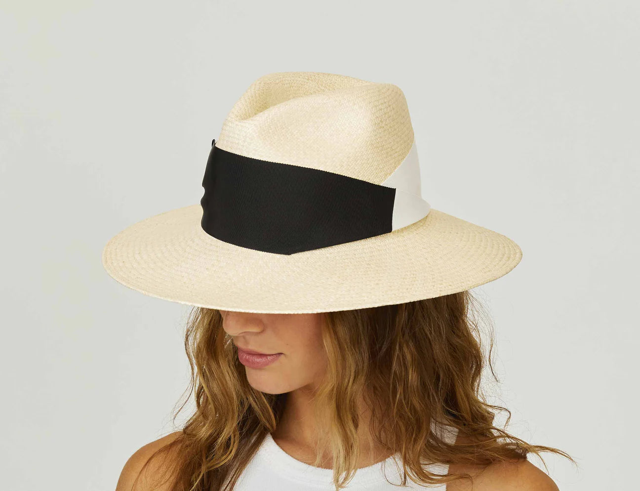 Freya Gardenia Hat in White With Both Black and White Ribbon